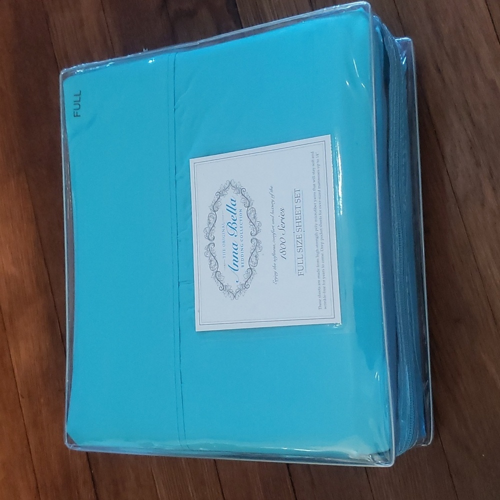 ANNA BELLA BED SHEET SET